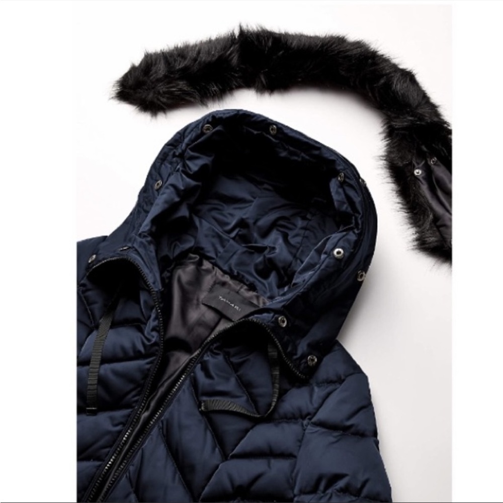 Tahari Heavyweight Puffer Coat Faux Fur Hood - Picture 5 of 10